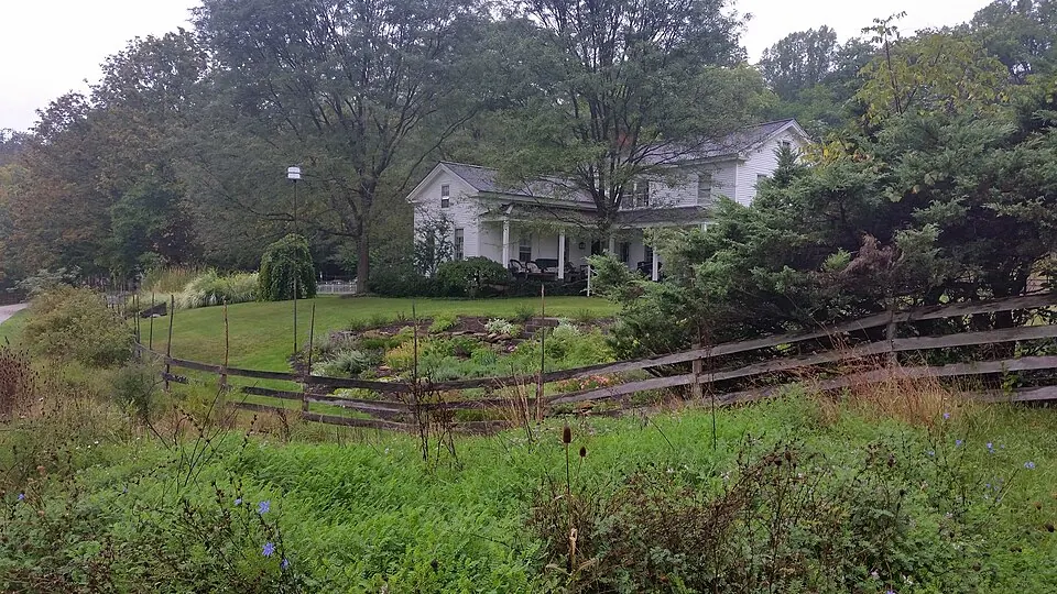 Inn at Brandywine Falls exterior in Cuyahoga Valley National Park, photographed in 2016.