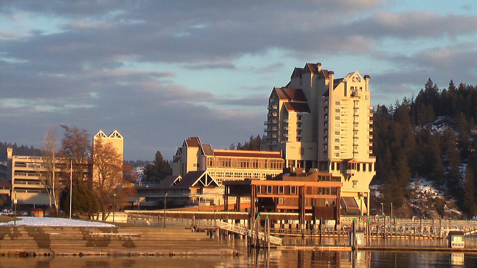 The Coeur d'Alene Resort building and lakeside marina in Idaho, photographed in 2008.